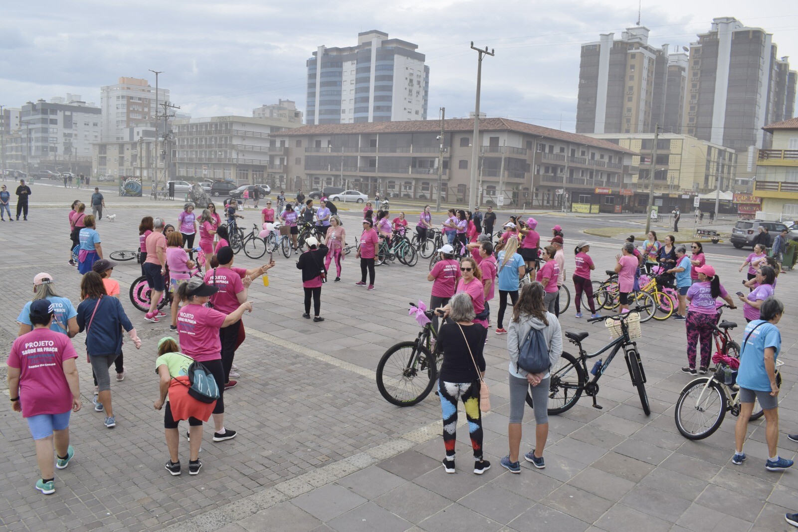 3º Bike Rosa - Confraternização.jpeg