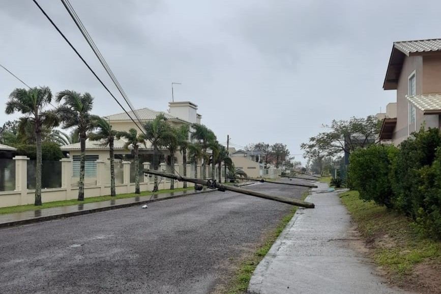 prefeitura-atua-com-agilidade-apos-estragos-provocados-por-ciclone-extratropical
