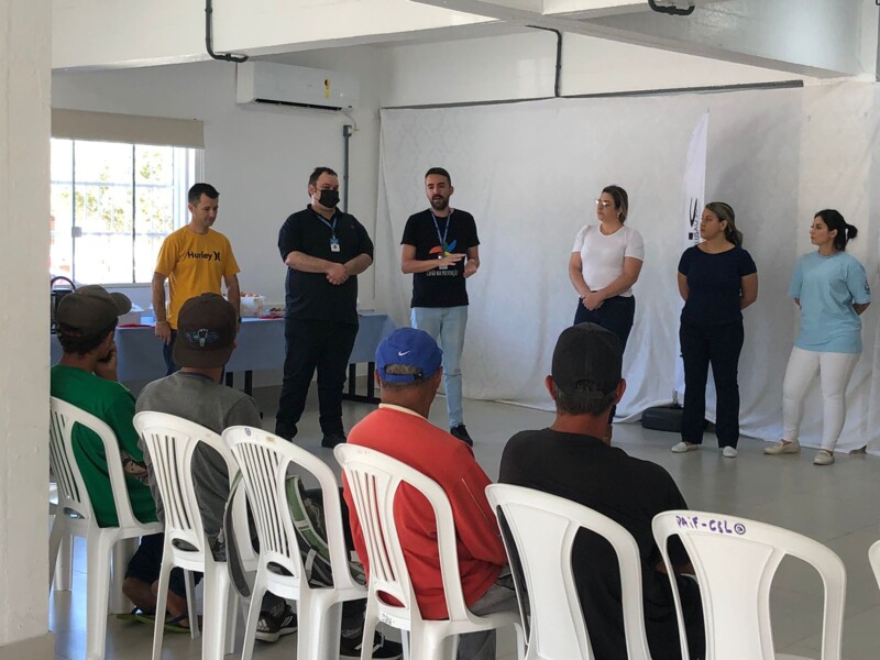 sais-realiza-cafezao-para-atendimento-coletivo-de-pessoas-em-situacao-de-rua-no-creas