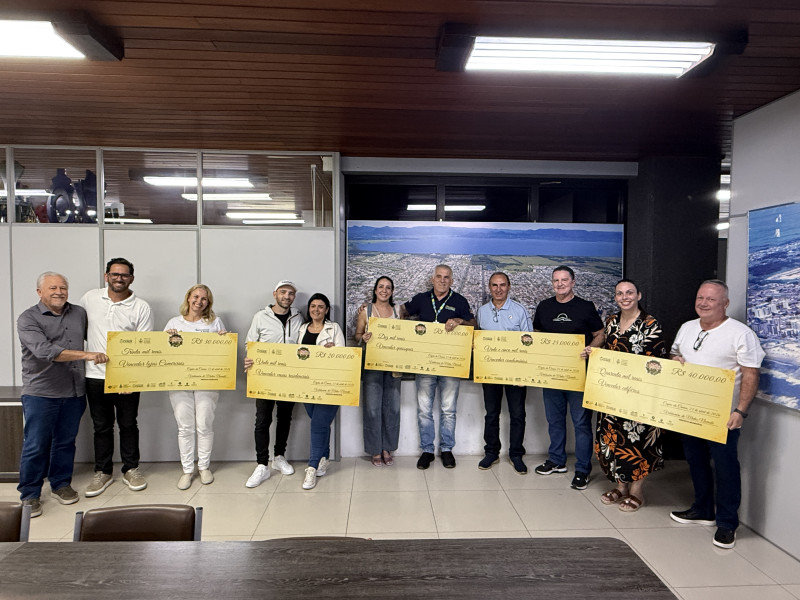 brilha-capao-2025-divulga-vencedores-e-realiza-entrega-de-premiacao-no-gabinete-do-prefeito