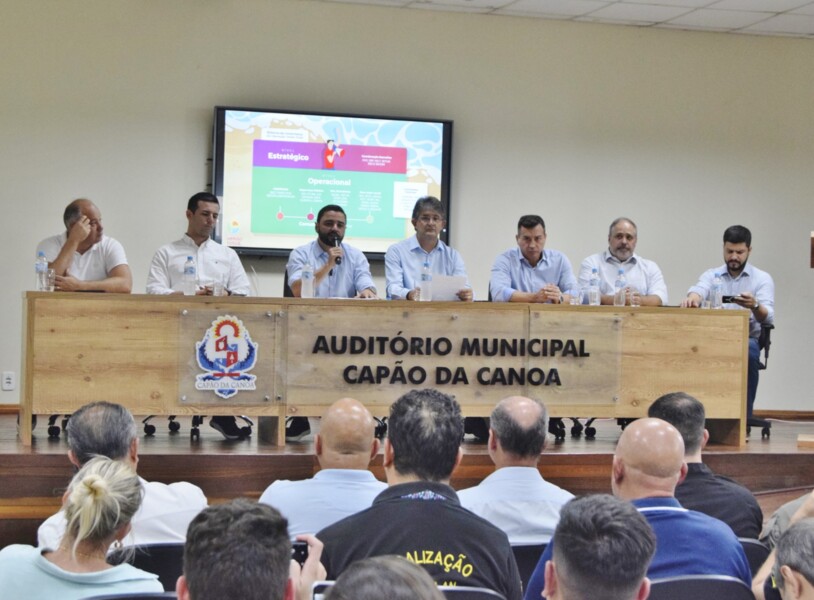 capao-da-canoa-sedia-encontro-da-operacao-verao-total-com-o-vice-governador-gabriel-souza