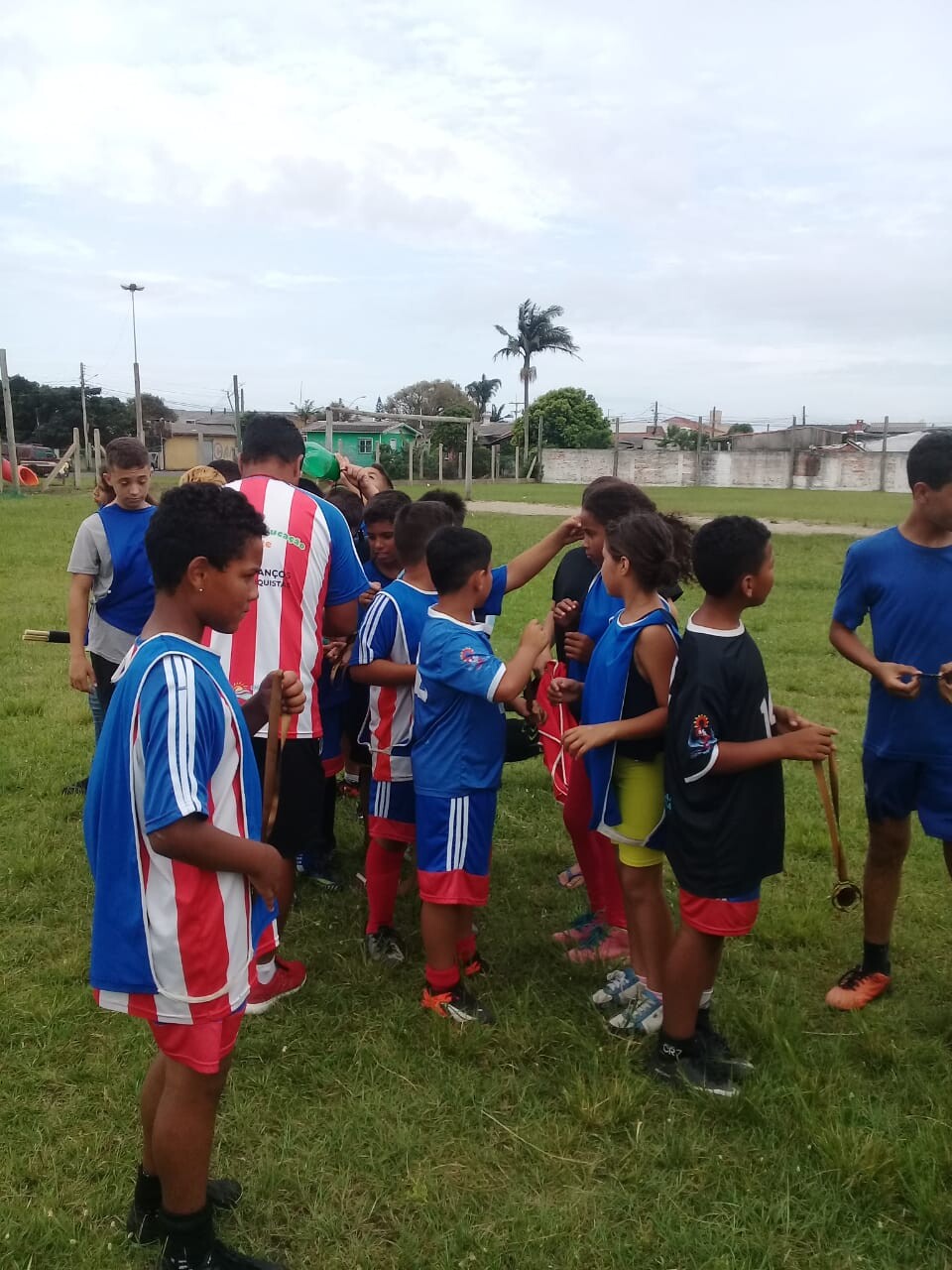 Projeto Cidadania e Educação - Escolas de Futebol VIII.jpeg