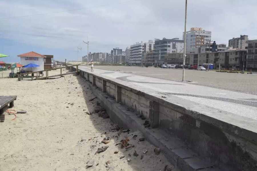 revitalizacao-do-calcadao-da-beira-mar-esta-em-fase-final