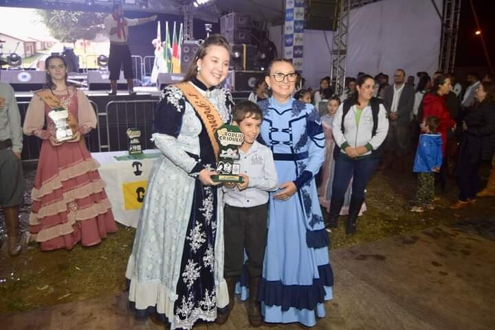 25º Rodeio Premiacao Dancas Tradicionais I.jpeg