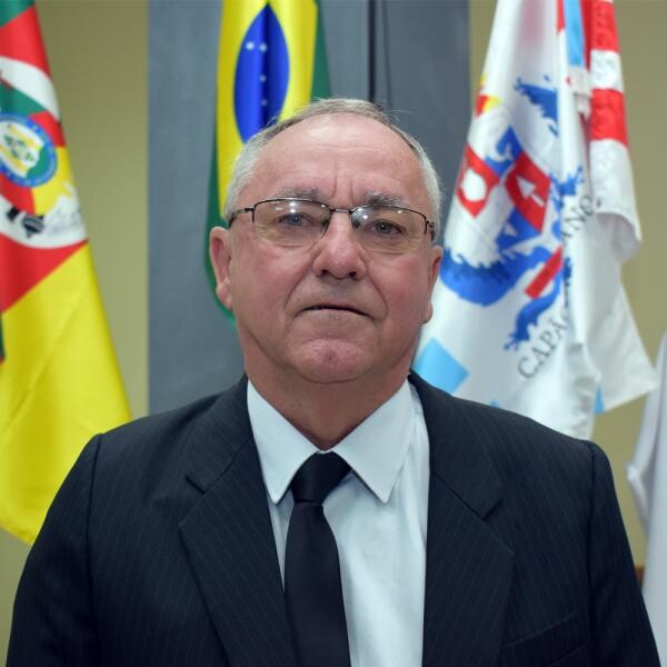 Secretário - Adão Carvalho dos Santos